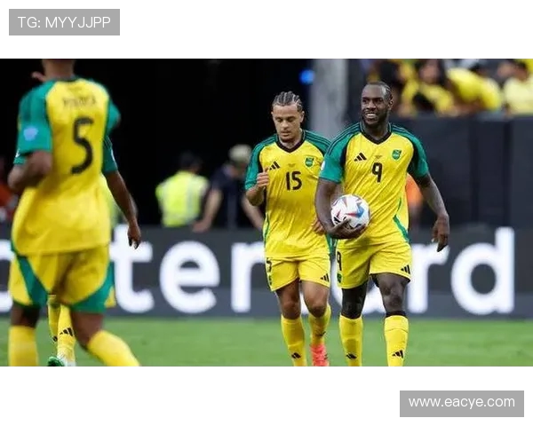 米竞技与圣保罗的历史交锋回顾与战绩分析