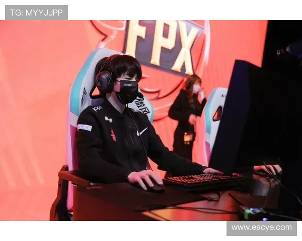 FPX战术引发热议CSGO职业赛场上的策略之争与思考