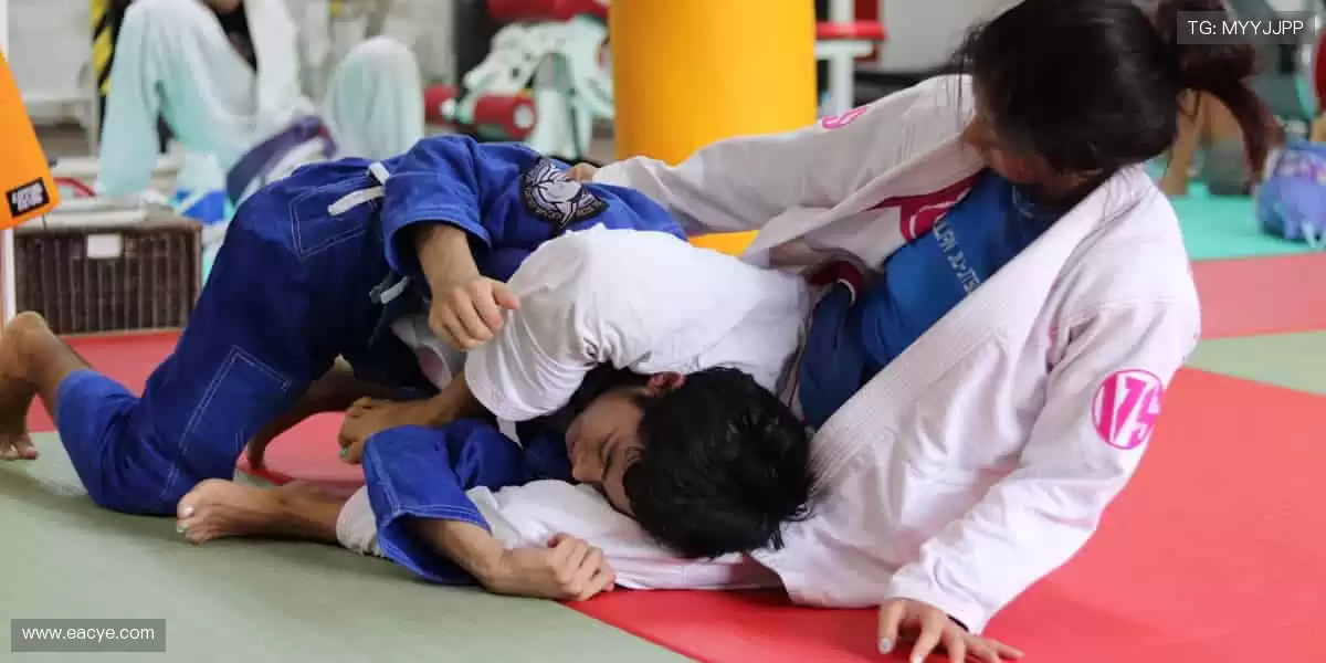 ⚡ 极速加载，拒绝卡顿！精彩赛事直播，流畅到每一帧🎥